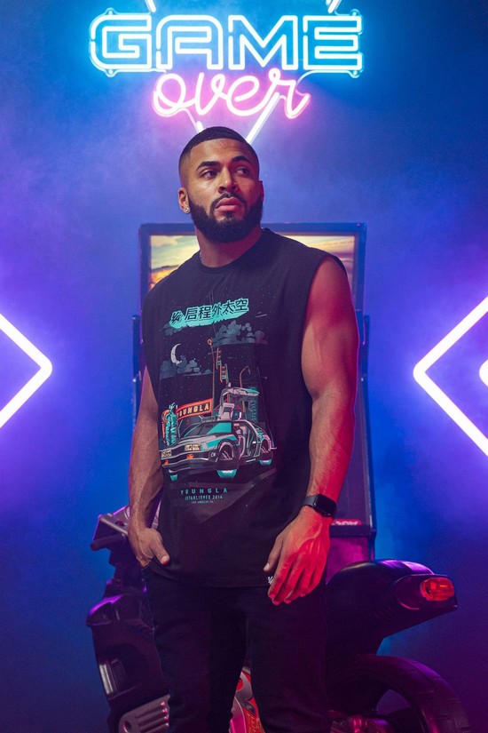 Camiseta Tirantes Youngla 329 Motion Picture Cut Offs Hombre Negras | NUFJPSD-94